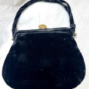 Elegant Vintage Black Velvet Handbag